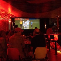 CCCP - Cult Club Cine Pub - Jogo do Uruguai
