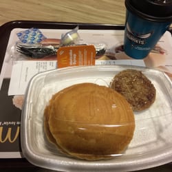 McDonald's - Hot cakes and sausage