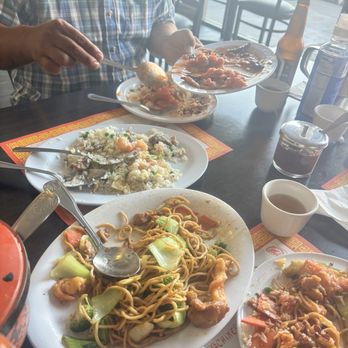 Chinese Friends - Chinese Near Me - Hawthorne, California
