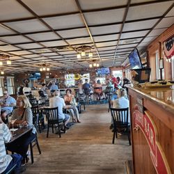 Oyster Creek Inn