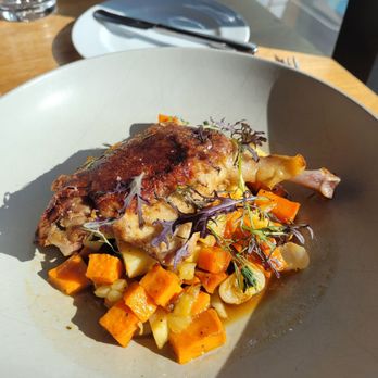 Restaurant 917 - Duck Confit Hash - New American Near Me - Carson, California Restaurant 917 - Duck Confit Hash - New American Near Me - Carson, California