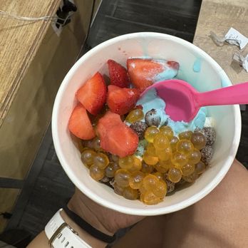 Forever Yogurt - Ice Cream & Frozen Yogurt Near Me - Chicago, Illinois