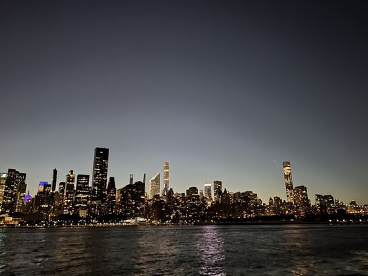 Hunter's Point South Park by null