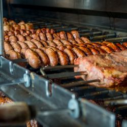 El Toro Loco Pinecrest Food Truck - Chorizos and lomo
