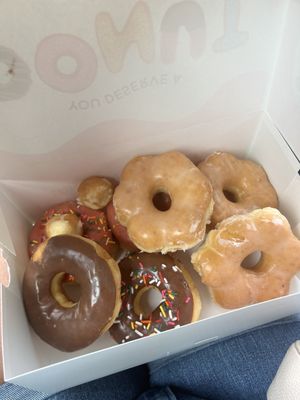 Ray's Donut Shop by null
