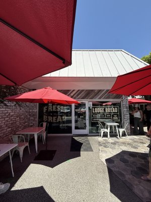 Lodge Bread Company by null