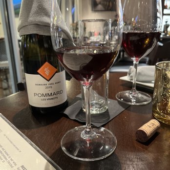 Wine Dive + Kitchen - Lawrence - Nice burgundy - New American Near Me - Lawrence, Kansas