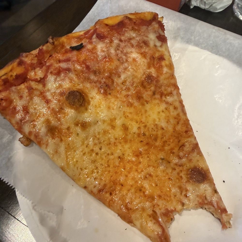 Krave It Pizza & Sandwich Joint & Bar - Cheese PLAIN PIZZA SLICE - Pizza Near Me - Denver, Colorado Krave It Pizza & Sandwich Joint & Bar - Cheese PLAIN PIZZA SLICE - Pizza Near Me - Denver, Colorado