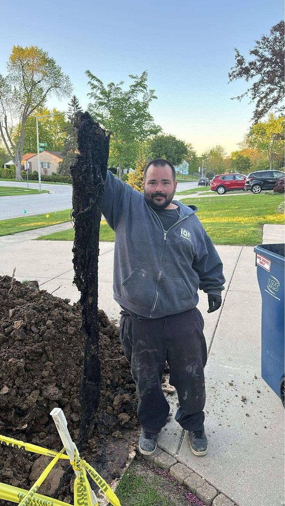 Slide of Family Rooter Drain & Sewer