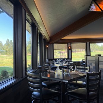 HIGHLAND HOUSE RESTAURANT - Updated June 2024 - 82 Photos & 48 Reviews - 1000 Siskiyou Lake Blvd ...