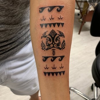 Tattoo Hawaii - Finish product taken right at the shop. - Tattoo Near Me - Honolulu, Hawaii Tattoo Hawaii - Finish product taken right at the shop. - Tattoo Near Me - Honolulu, Hawaii