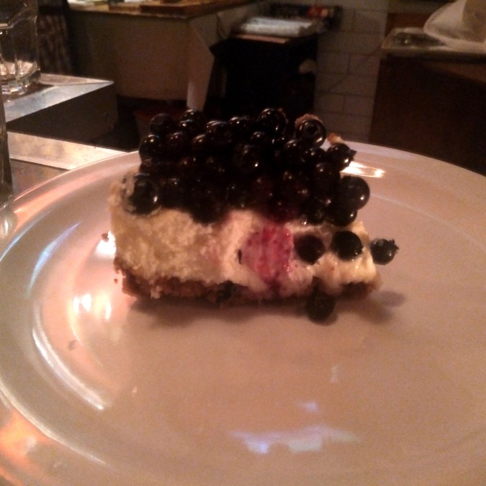 Gus - Seafood Near Me - Montreal, Quebec
