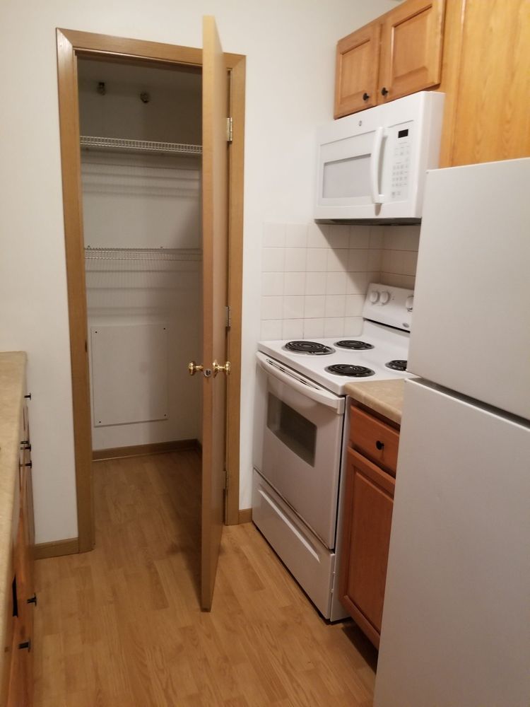 HICKMAN HILL APARTMENTS Updated July 2024 14 Photos 2221 NW 82nd