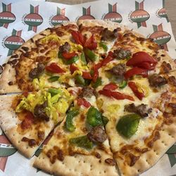 Panini's Bar & Grill - Sausage N Peppers Pizza