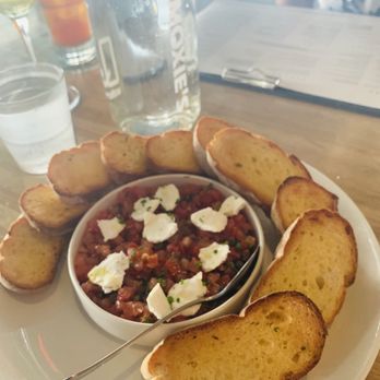 Moxies - Bruschetta - Cocktail Bars Near Me - Houston, Texas