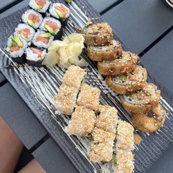 Hiami Sushi Bar - Shake Avocado - Avocado Roll - Hiami Crunchy
