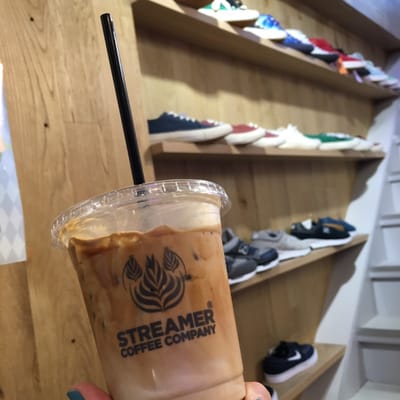 atmos Harajuku by null