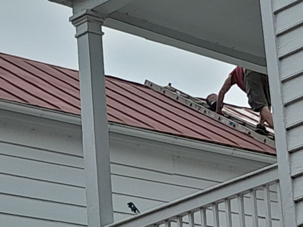 Slide of Williams Roofing And Siding