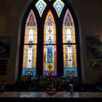 La Cava Restaurant - Beautiful stained glass! - Italian Near Me - Salisbury, North Carolina La Cava Restaurant - Beautiful stained glass! - Italian Near Me - Salisbury, North Carolina