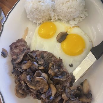 Anna Miller's - Steak and eggs, add on mushrooms - Bakeries Near Me - Aiea, Hawaii