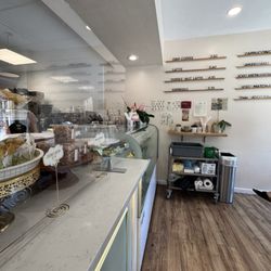 Maprang Bakery & Cafe - Interior