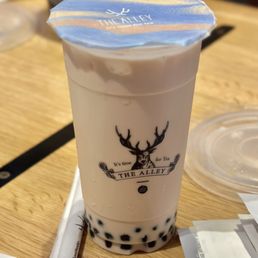 Royal No. 9 Milk Tea with Boba