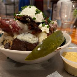 Grand Avenue Brewing - The Dic-tater