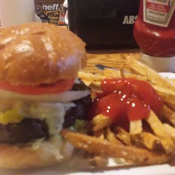 Dad's Pub & Grub - Great hamburger! - Gastropubs Near Me - Monroeville, Pennsylvania