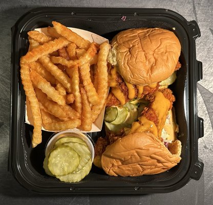 Dave's Hot Chicken by null