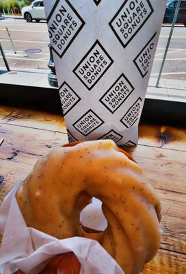 Union Square Donuts by null