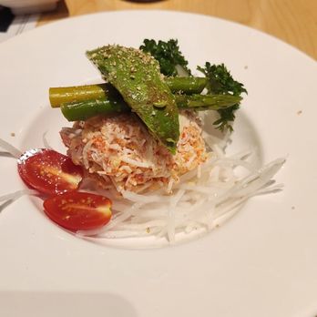 Mi Ne Sushi - Sushi Bars Near Me - Aurora, Ontario