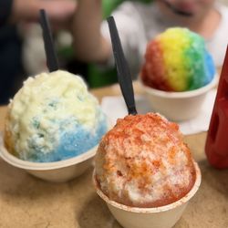 Happy Honu Shave Ice - Got snowcap and li hing mui on ours.