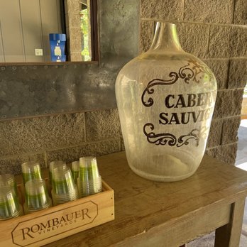 Rombauer Vineyards - Decor and water station outside the tasting room at the Rombauer Vineyards in St. Helena, California. - Wineries Near Me - St. Helena, California Rombauer Vineyards - Decor and water station outside the tasting room at the Rombauer Vineyards in St. Helena, California. - Wineries Near Me - St. Helena, California
