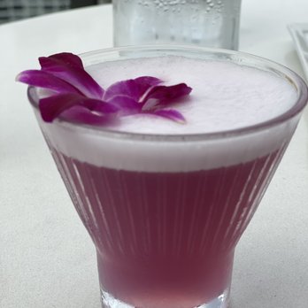 LH Rooftop - Cocktail Bars Near Me - Chicago, Illinois LH Rooftop - Cocktail Bars Near Me - Chicago, Illinois