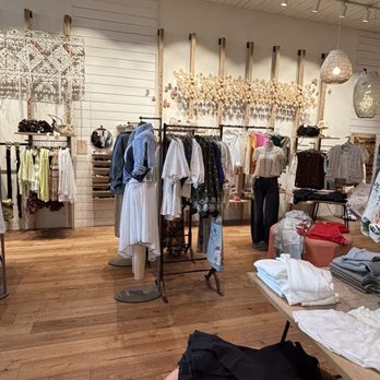 Free People - Women's Clothing Near Me - Scottsdale, Arizona