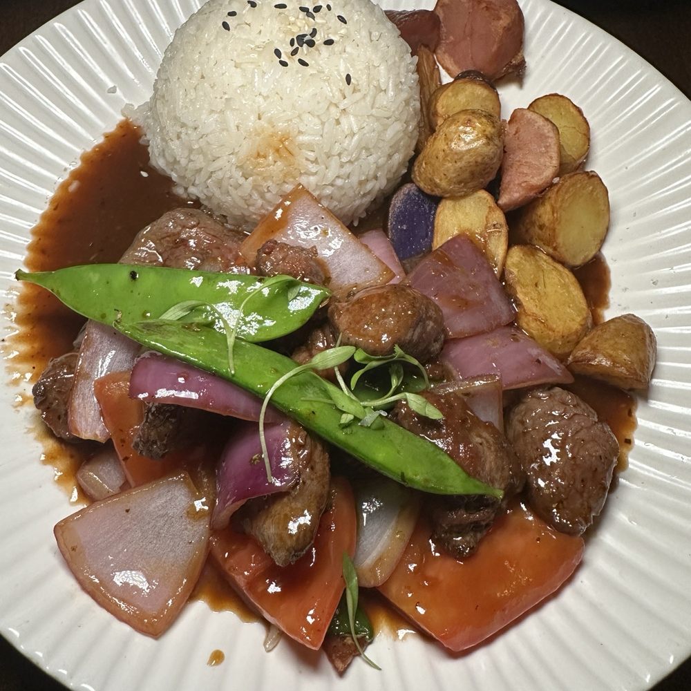 Lomo Saltado