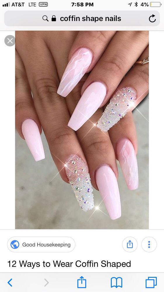 Da Vi Nails Logo