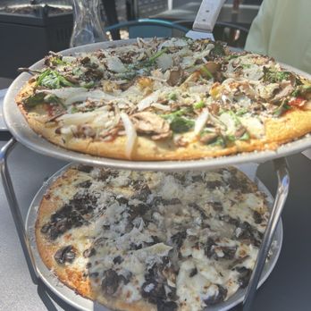 Blue Line Pizza - Pizza Near Me - Mountain View, California Blue Line Pizza - Pizza Near Me - Mountain View, California