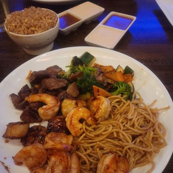 Kabuto Parkville - Emporer's Feast (Shrimp, Filet Mignon, and Scallops) - Japanese Near Me - Baltimore, Maryland Kabuto Parkville - Emporer's Feast (Shrimp, Filet Mignon, and Scallops) - Japanese Near Me - Baltimore, Maryland