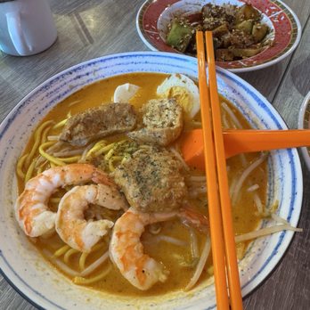 Agak Agak - Laksa - Singaporean Near Me - Toronto, Ontario