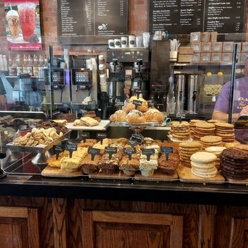Paradise Bakery - a display of pastries and desserts - Bakeries Near Me - Aspen, Colorado Paradise Bakery - a display of pastries and desserts - Bakeries Near Me - Aspen, Colorado