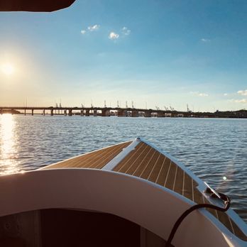 Electrified Marina - Sunset - Boating Near Me - Norfolk, Virginia Electrified Marina - Sunset - Boating Near Me - Norfolk, Virginia
