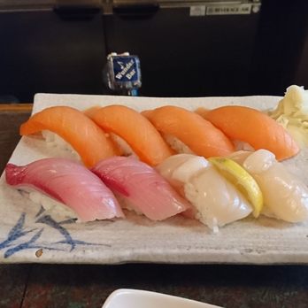 Maneki - Smoked salmon nigiri, yellowtail nigiri and scallop nigiri - Japanese Near Me - Seattle, Washington