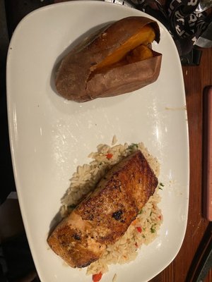 LongHorn Steakhouse by null