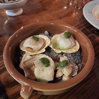 MariPili Tapas Bar - Scallops - Spanish Near Me - Seattle, Washington