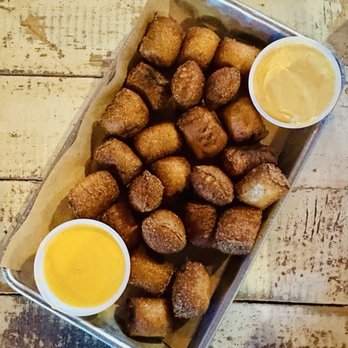Wheelfish - Pretzel bites - Bars Near Me - Pittsburgh, Pennsylvania