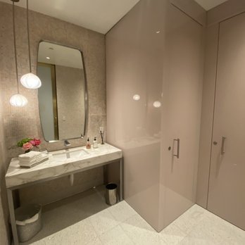 Knife Pleat - Nice bathroom - French Near Me - Costa Mesa, California Knife Pleat - Nice bathroom - French Near Me - Costa Mesa, California
