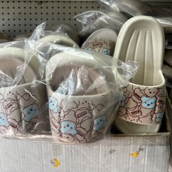Tak Shing Hong - Slippers