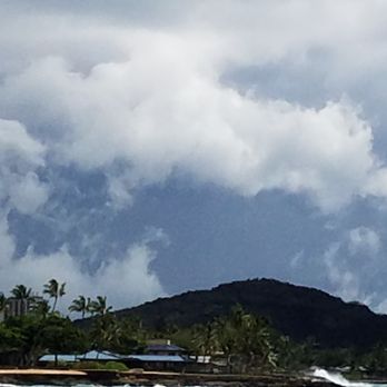 Makaha Beach Park - The cloud looks like a croc ready to chomp down - Parks Near Me - Waianae, Hawaii Makaha Beach Park - The cloud looks like a croc ready to chomp down - Parks Near Me - Waianae, Hawaii