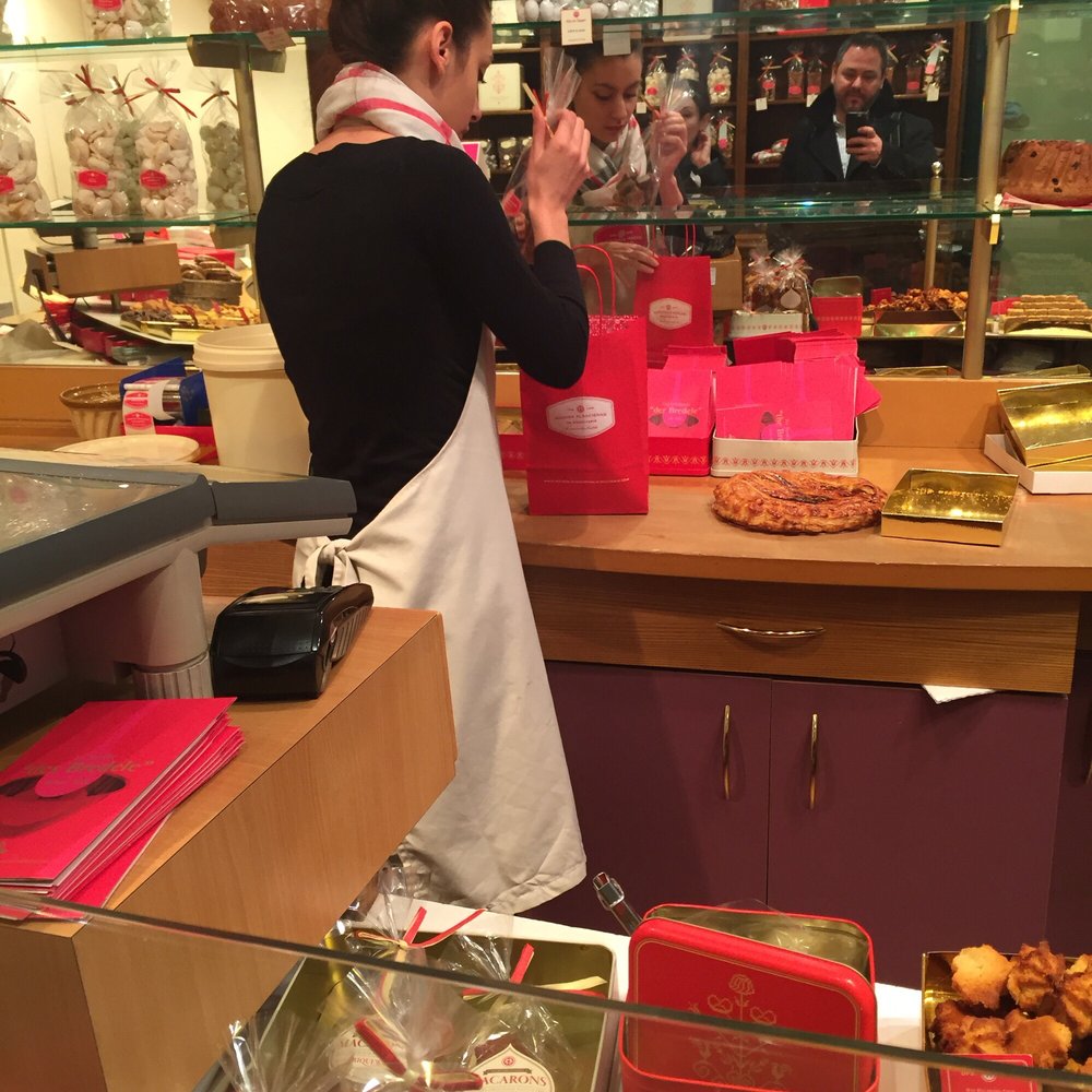 Maison Alsacienne de Biscuiterie - It's like the Mr Bean scene in Love Actually - Chocolatiers & Shops Near Me - Strasbourg, 67 Maison Alsacienne de Biscuiterie - It's like the Mr Bean scene in Love Actually - Chocolatiers & Shops Near Me - Strasbourg, 67